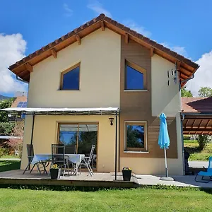https://belle-villa-calme-a-la-montagne.fr-provencehotel.com