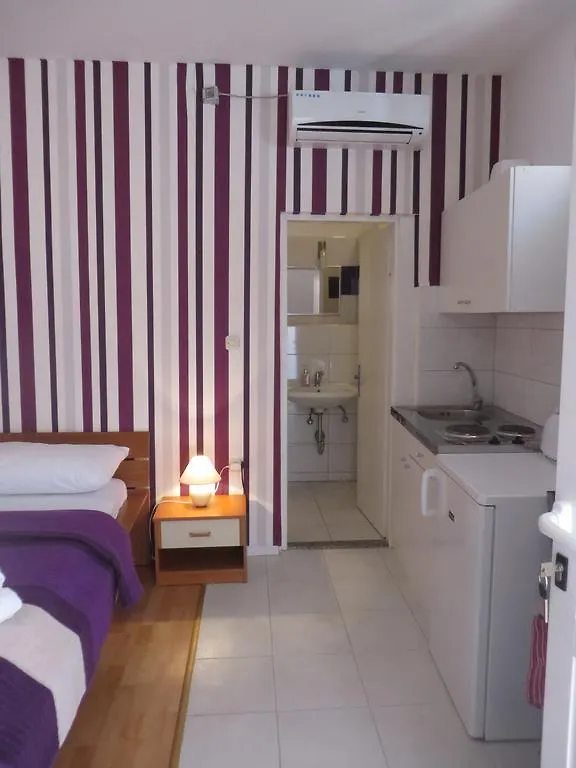 Apartments Marina Zara